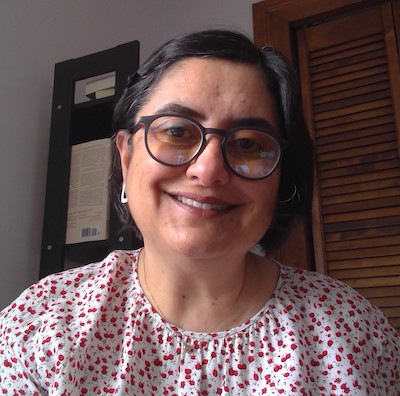 Gloria Romero has a Ph.D. in Second Language Education from the University of Ottawa and is currently working at Universidad de Santiago de Chile in the area of English language teaching training.